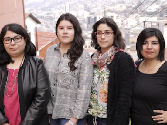 Andrea Robles, María Paz Vera, Karen Vargas y Claudia Montero, investigadoras del proyecto Prensa de Mujeres.